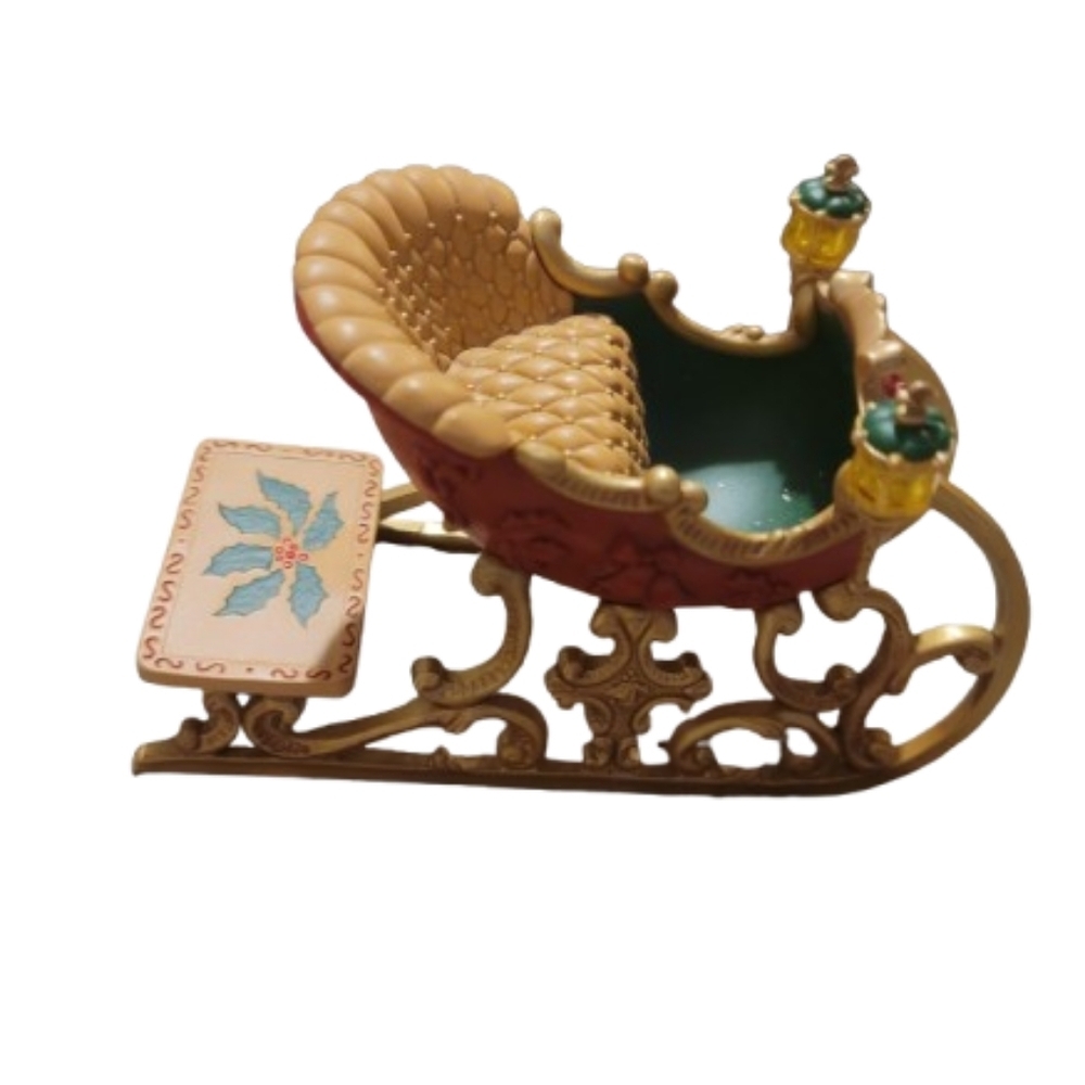VINTAGE 2001 Hallmark Keepsake Ornament Santa’s Sleigh